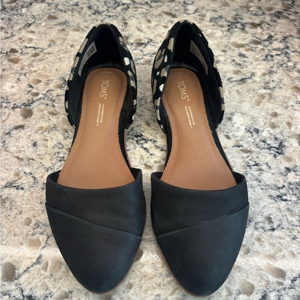 TOMS Black Flats with White Dots